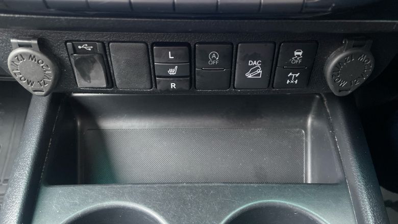 Toyota Hilux Diesel Invincible X D/Cab Pick Up 2.8 D-4D Auto